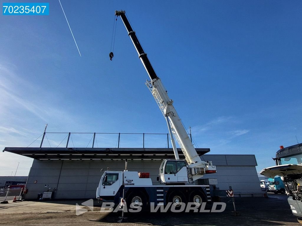 Kran des Typs Liebherr LTM1055-3.2 FROM FIRST OWNER, Gebrauchtmaschine in Veghel (Bild 7)