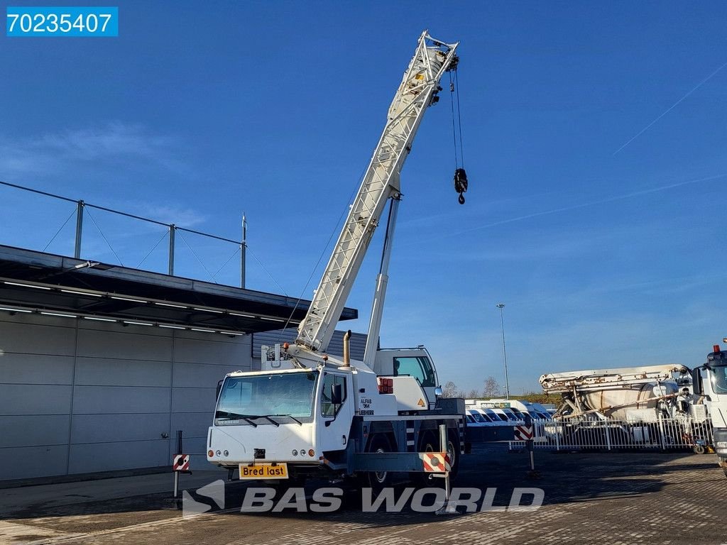 Kran van het type Liebherr LTM1055-3.2 FROM FIRST OWNER, Gebrauchtmaschine in Veghel (Foto 2)