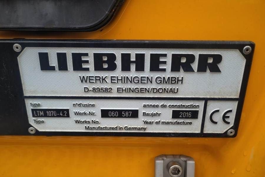 Kran типа Liebherr LTM1070-4.2 Dutch Vehicle Registration, Valid Insp, Gebrauchtmaschine в Groenlo (Фотография 7)