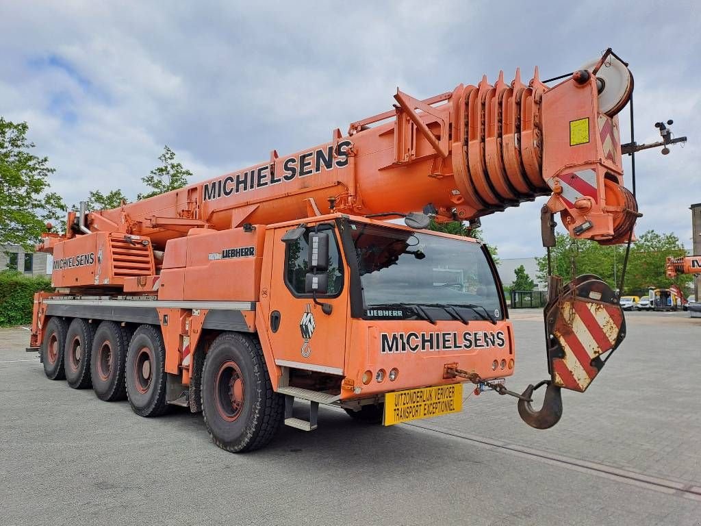 Kran des Typs Liebherr LTM1100-5.2, Gebrauchtmaschine in Stabroek (Bild 8)