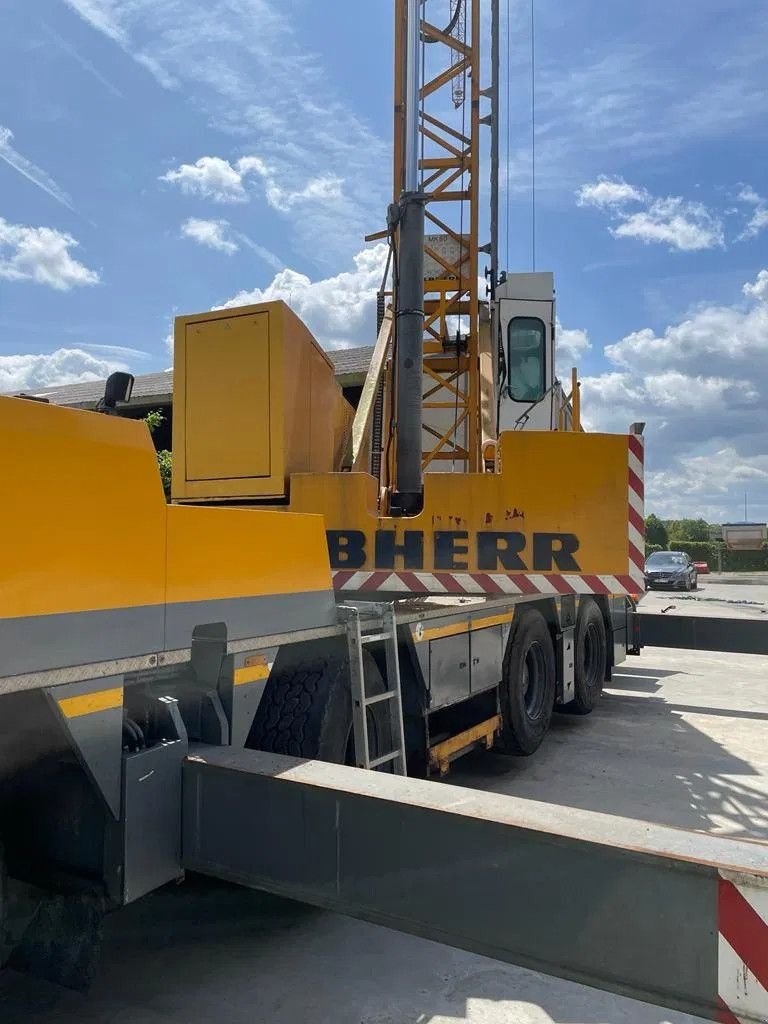 Kran типа Liebherr MK80, Gebrauchtmaschine в Wevelgem (Фотография 10)