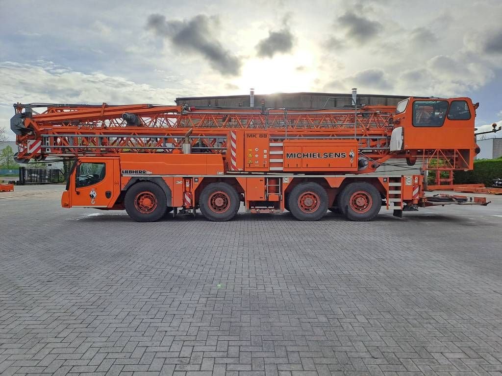 Kran van het type Liebherr MK88 (45m), Gebrauchtmaschine in Stabroek (Foto 2)