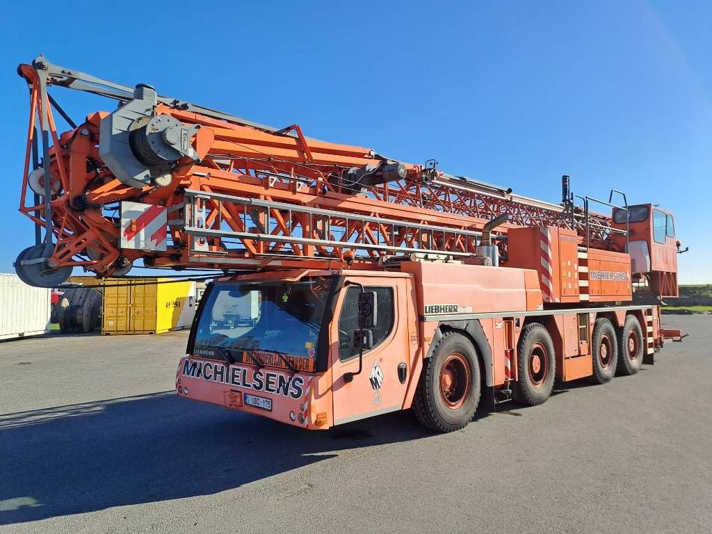 Kran Türe ait Liebherr MK88 (45m), Gebrauchtmaschine içinde Stabroek (resim 1)