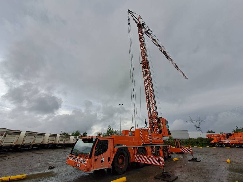 Kran типа Liebherr MK88 (45m), Gebrauchtmaschine в Stabroek (Фотография 9)