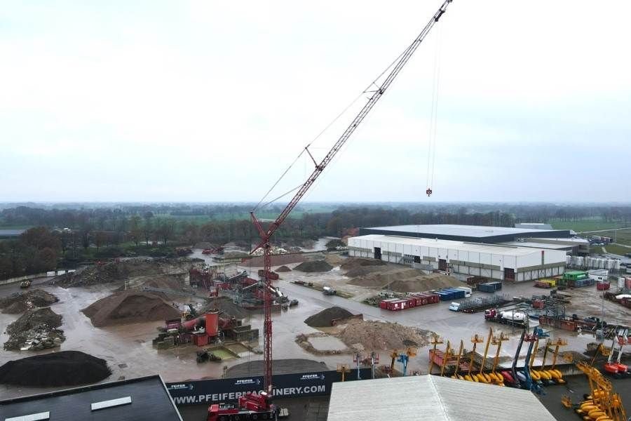 Kran of the type Liebherr MK88 Dutch vehicle registration, Valid inspection,, Gebrauchtmaschine in Groenlo (Picture 3)