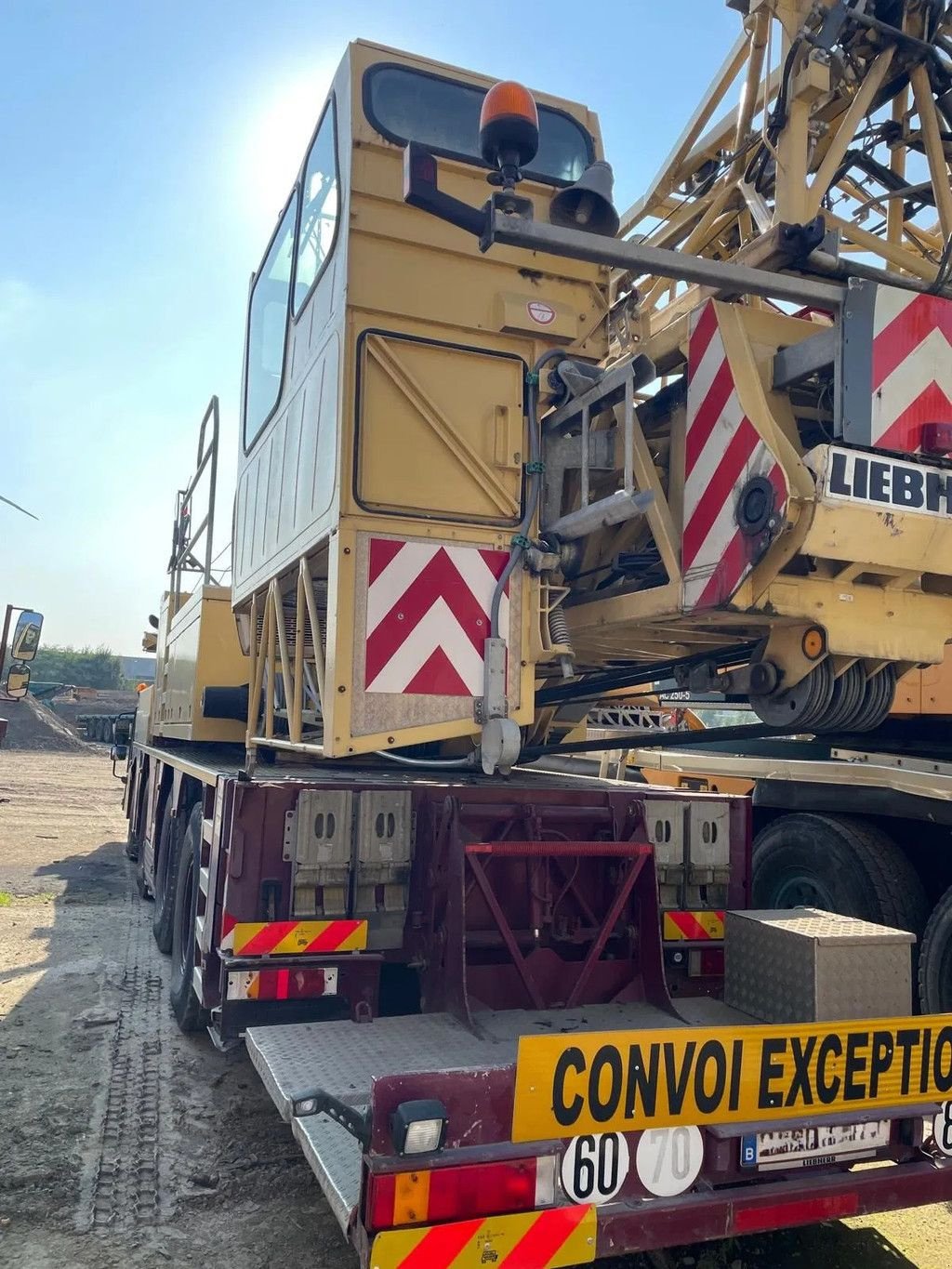 Kran van het type Liebherr MK88, Gebrauchtmaschine in Wevelgem (Foto 3)