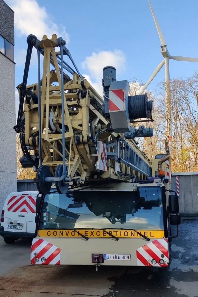 Kran van het type Liebherr MK88, Gebrauchtmaschine in Wevelgem (Foto 3)