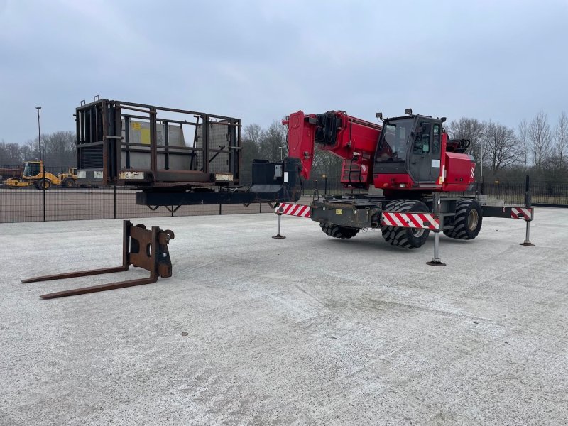 Kran of the type Sennebogen 608 Crane Line, Gebrauchtmaschine in Holten (Picture 1)