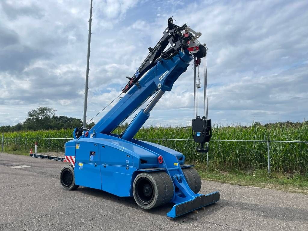 Kran van het type Sonstige Valla V210R, Neumaschine in Sittard (Foto 3)