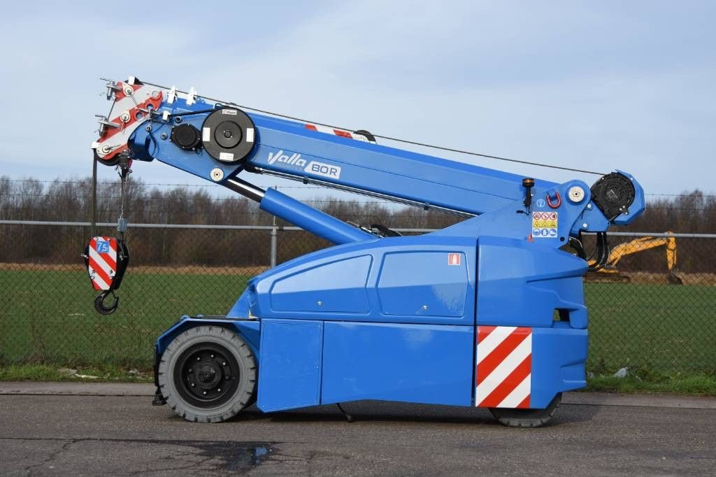 Kran des Typs Sonstige Valla V80R V 80 R Pick & Carry Crane Full Option, Neumaschine in Sittard (Bild 11)