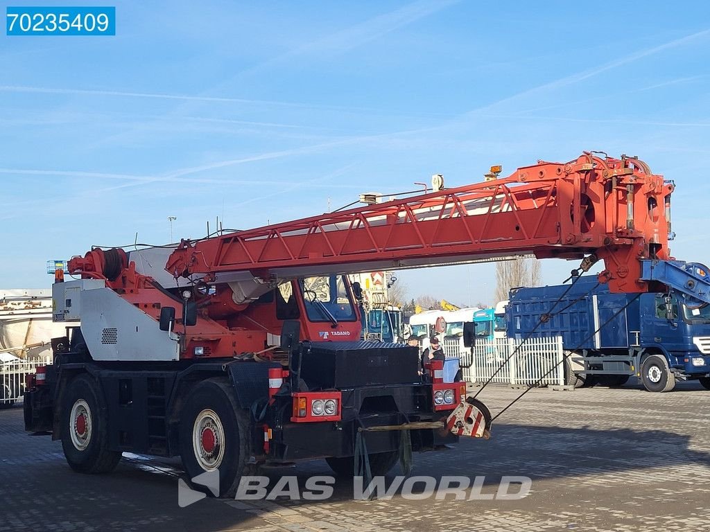 Kran du type Tadano TR300E, Gebrauchtmaschine en Veghel (Photo 8)