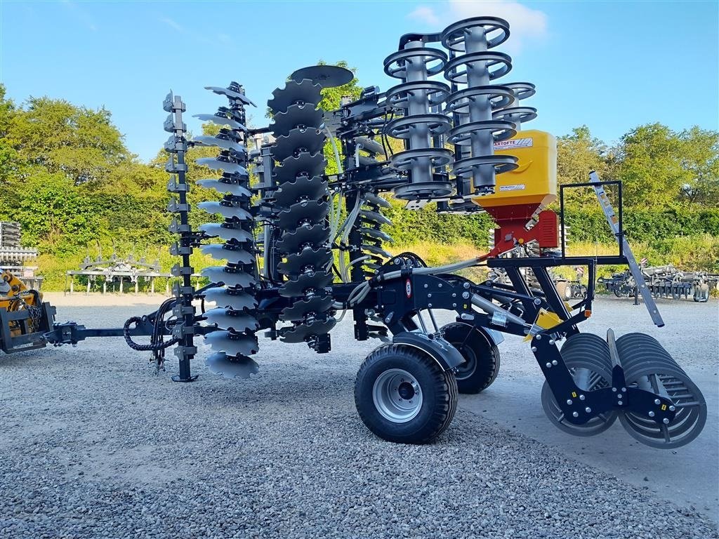 Kreiselegge del tipo Agro Tom 6 Meter discharve  HD model med frø udstyr, Gebrauchtmaschine en Rødekro (Imagen 1)