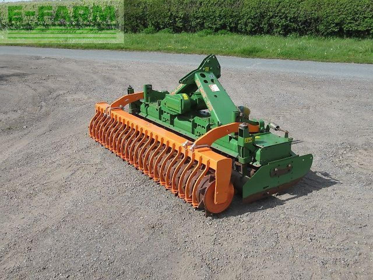 Kreiselegge типа Amazone ke303-170 powerharrow, Gebrauchtmaschine в DEVIZES (Фотография 2)