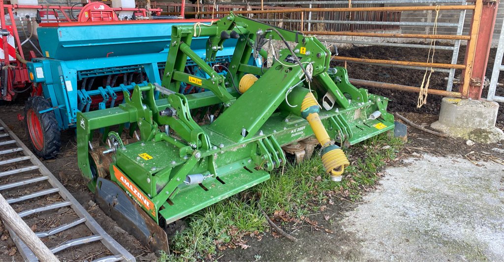 Kreiselegge des Typs Amazone KX 3001 CULTIMIX, Gebrauchtmaschine in BELLAC (Bild 1)