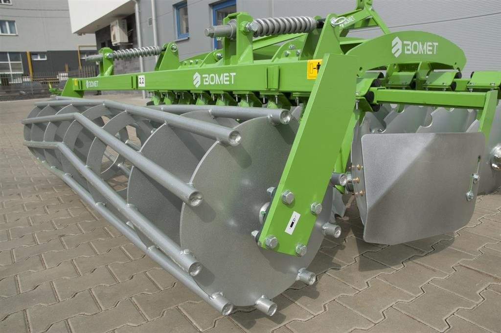 Kreiselegge del tipo BOMET 330cm perzeus tallerkenharve, Gebrauchtmaschine en Vinderup (Imagen 2)