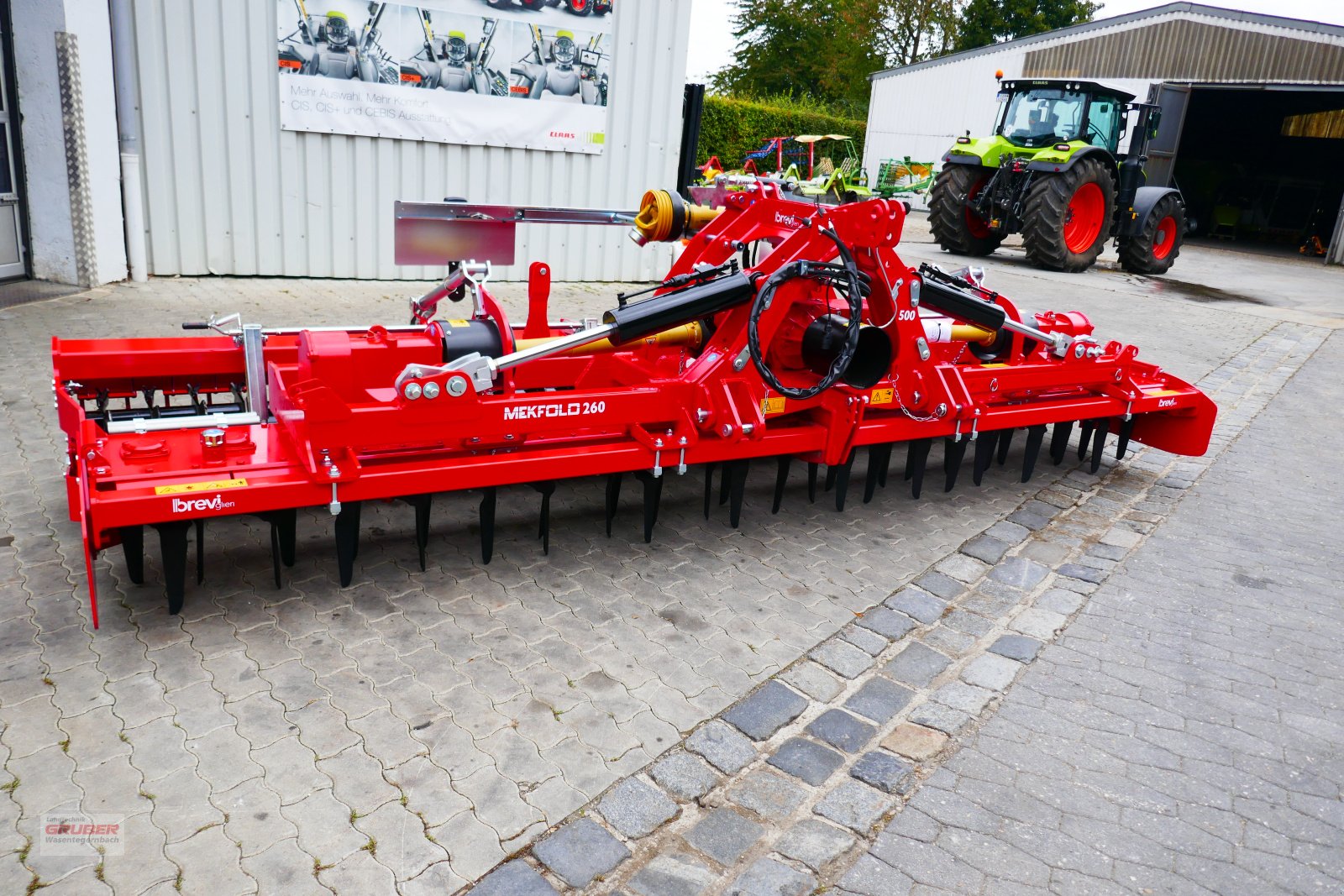 Kreiselegge des Typs Breviglieri Mekfold 260 500 + Zahnpackerwalze 500, Neumaschine in Dorfen (Bild 1)