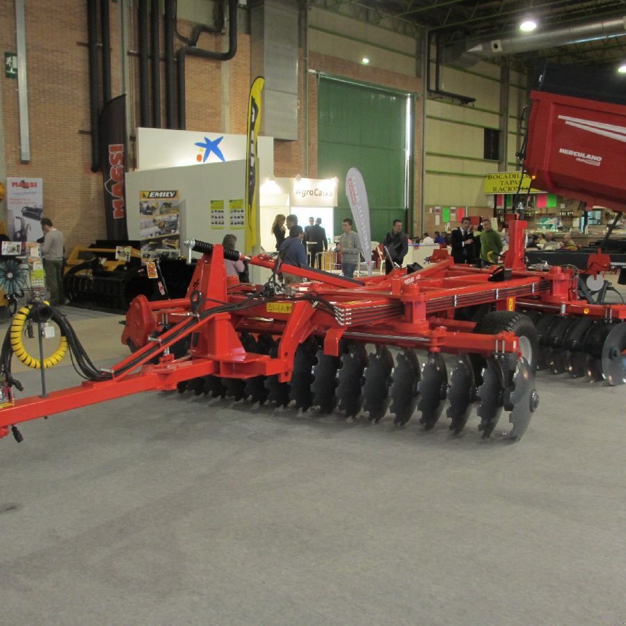 Kreiselegge des Typs Conpexim Scheibenegge, mit Fahrwerk vollhydr., klappbar, Neumaschine in Apetlon (Bild 2)