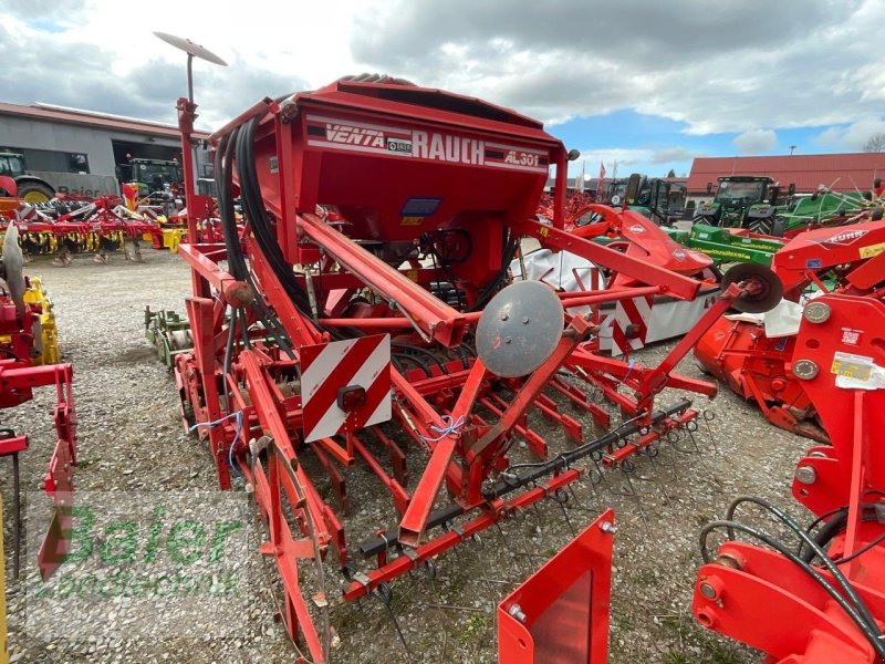 Kreiselegge от тип Kuhn HR 3001 D / Rauch AL 301, Gebrauchtmaschine в OBERNDORF-HOCHMOESSINGEN (Снимка 1)