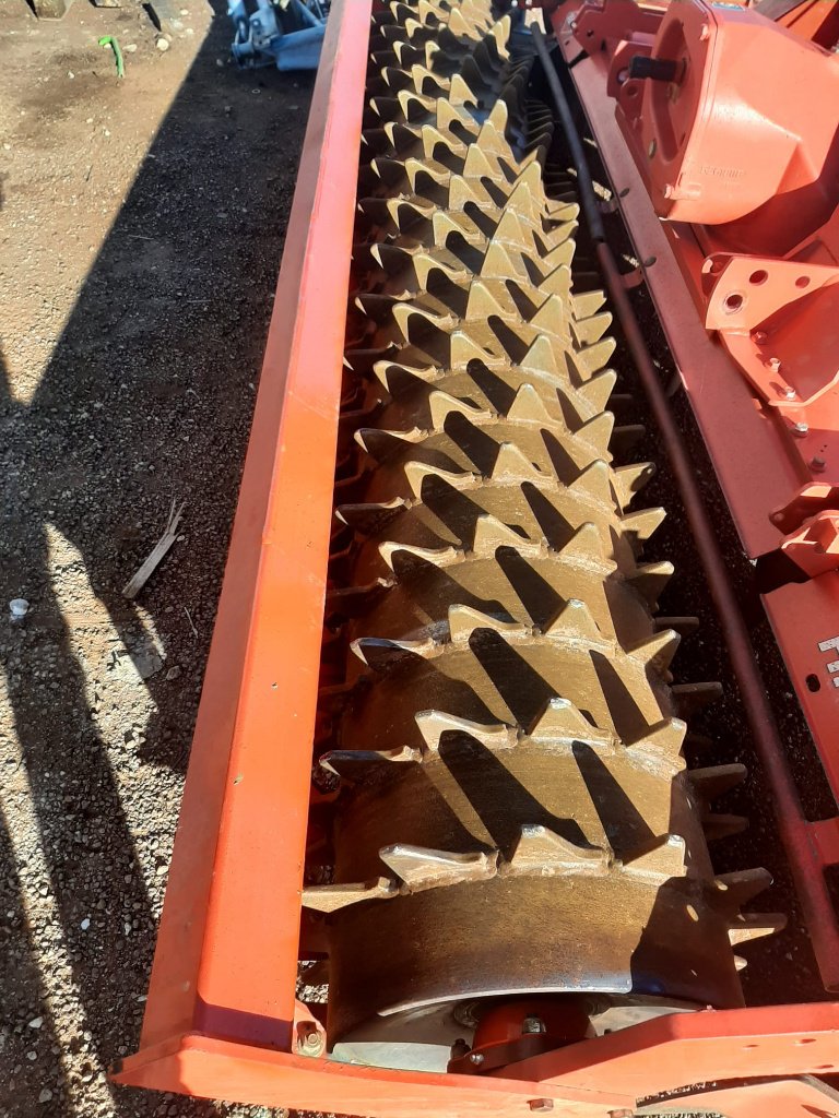 Kreiselegge van het type Kuhn HR 304 D, Gebrauchtmaschine in SAINT LOUP (Foto 7)