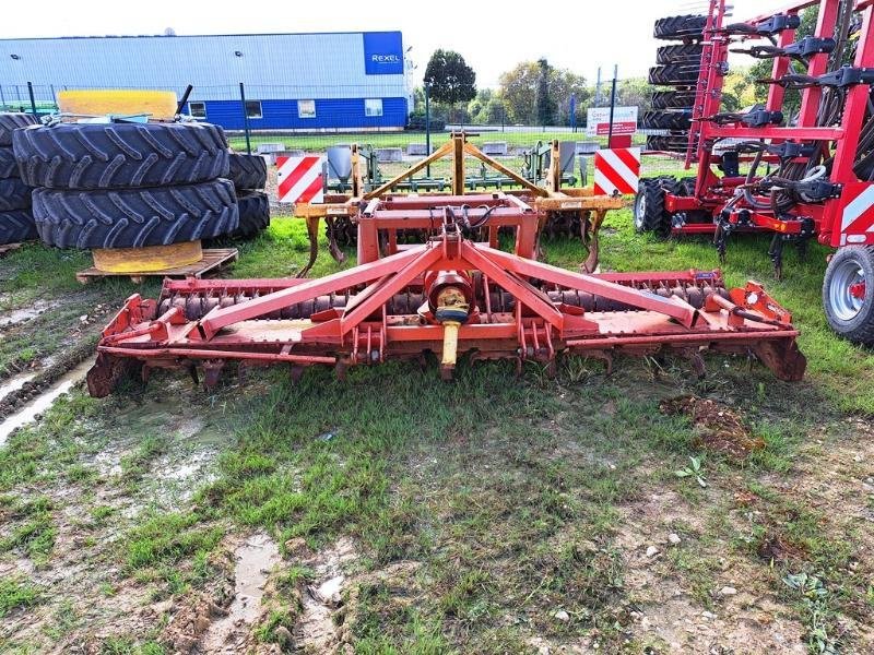 Kreiselegge van het type Kuhn HR 4002 D, Gebrauchtmaschine in SAINT-GERMAIN DU PUY (Foto 1)