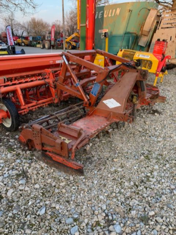 Kreiselegge tipa Kuhn HR301M, Gebrauchtmaschine u Condeissiat (Slika 1)