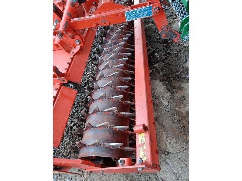 Kreiselegge tip Kuhn HR302, Gebrauchtmaschine in ESCAUDOEUVRES (Poză 4)