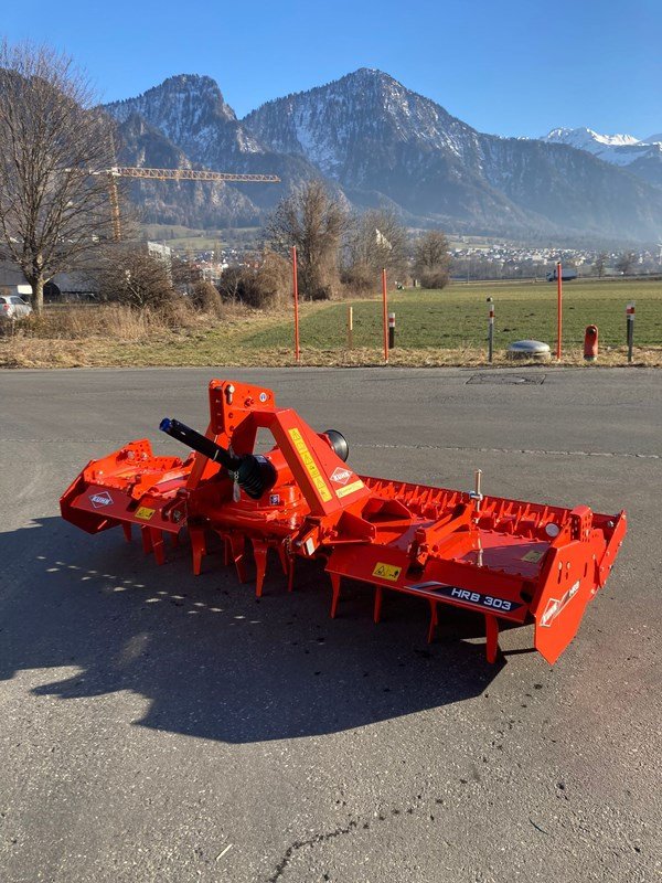 Kreiselegge of the type Kuhn HRB303D, Neumaschine in Landquart (Picture 6)