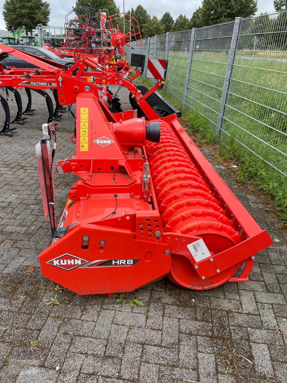 Kreiselegge tipa Kuhn KUHN HRB303D Kreiselegge, Neumaschine u Eslohe–Bremke (Slika 2)