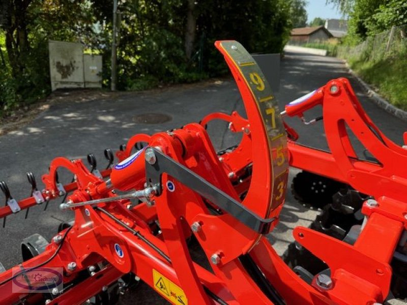 Kreiselegge tipa Kuhn Optimer L 300, Neumaschine u Münzkirchen (Slika 19)