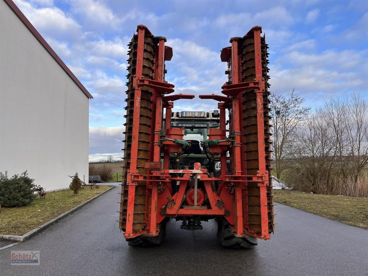 Kreiselegge van het type Kverneland Kreiselegge Fold 600 Reparaturbedürftig, Gebrauchtmaschine in Schierling (Foto 2)