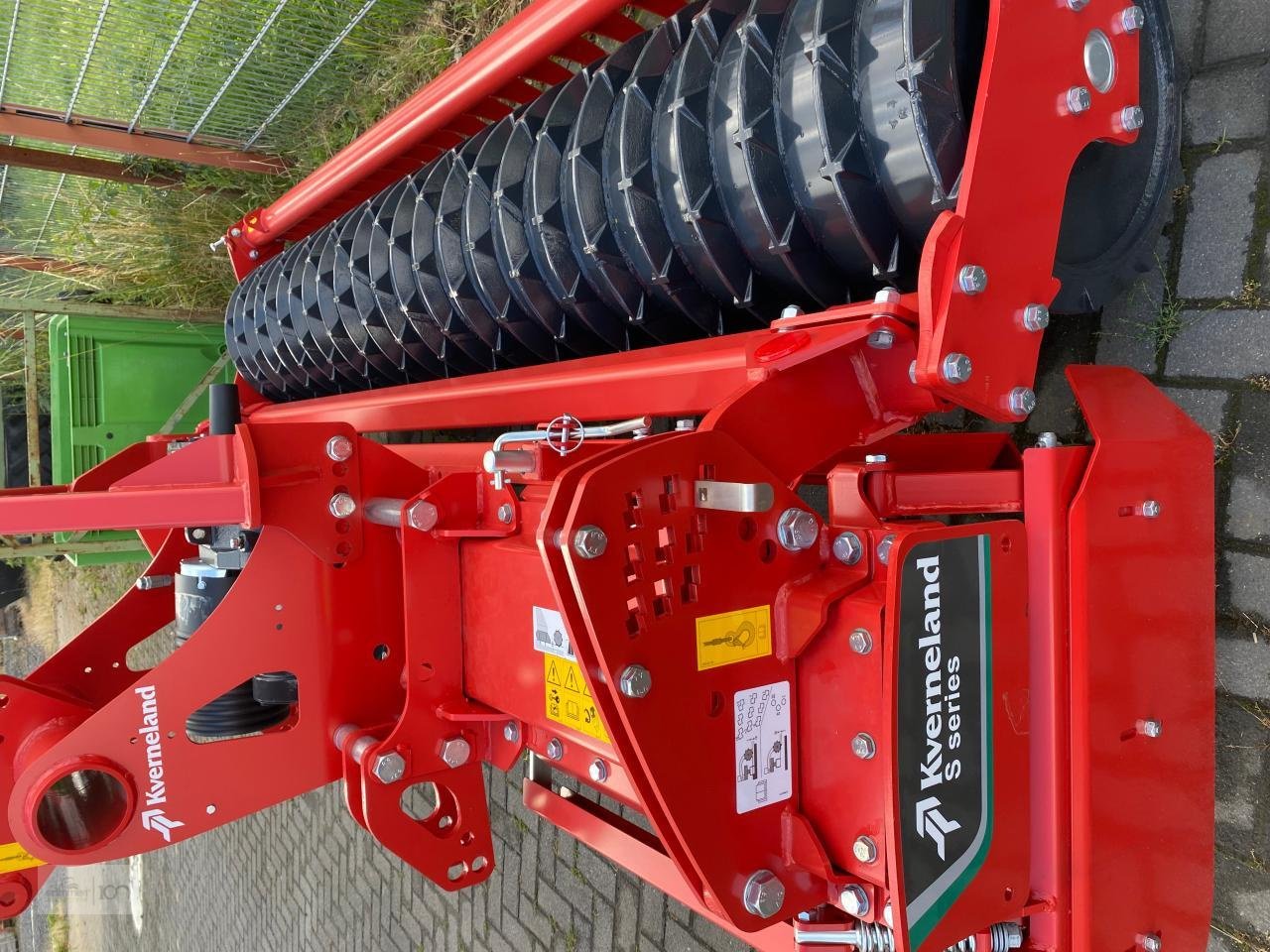 Kreiselegge del tipo Kverneland S series 3,0m Kat. 3, Neumaschine en Eslohe–Bremke (Imagen 2)