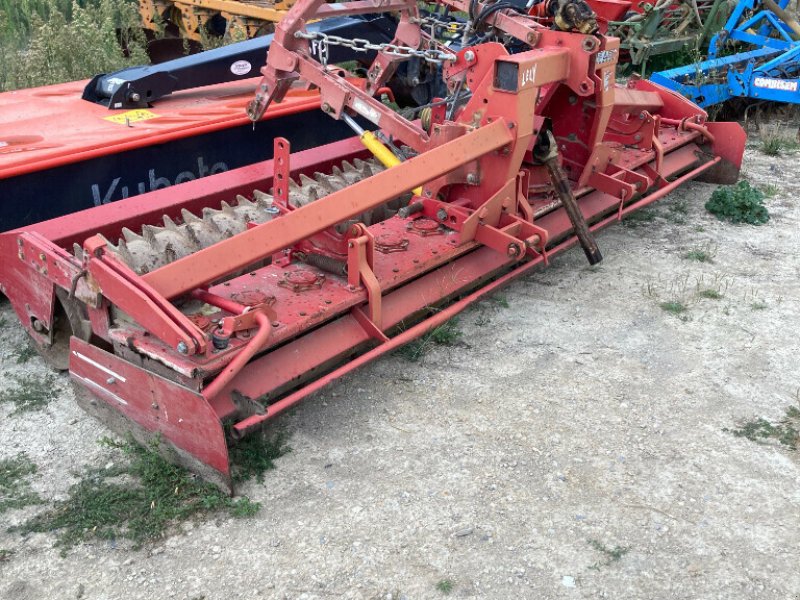 Kreiselegge van het type Lely HERSE ROTATIVE LELY  AH14, Gebrauchtmaschine in SAINT ANDIOL