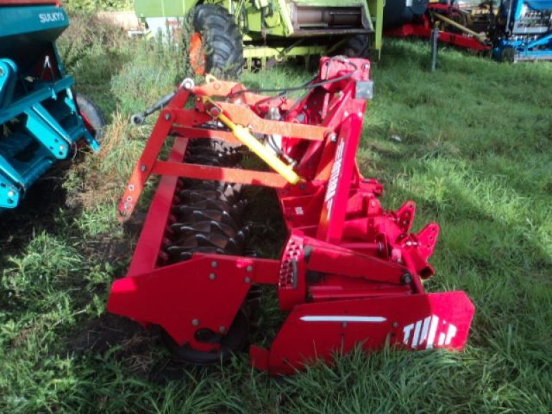 Kreiselegge du type Lely LELY 300-35, Gebrauchtmaschine en MOULLE (Photo 3)