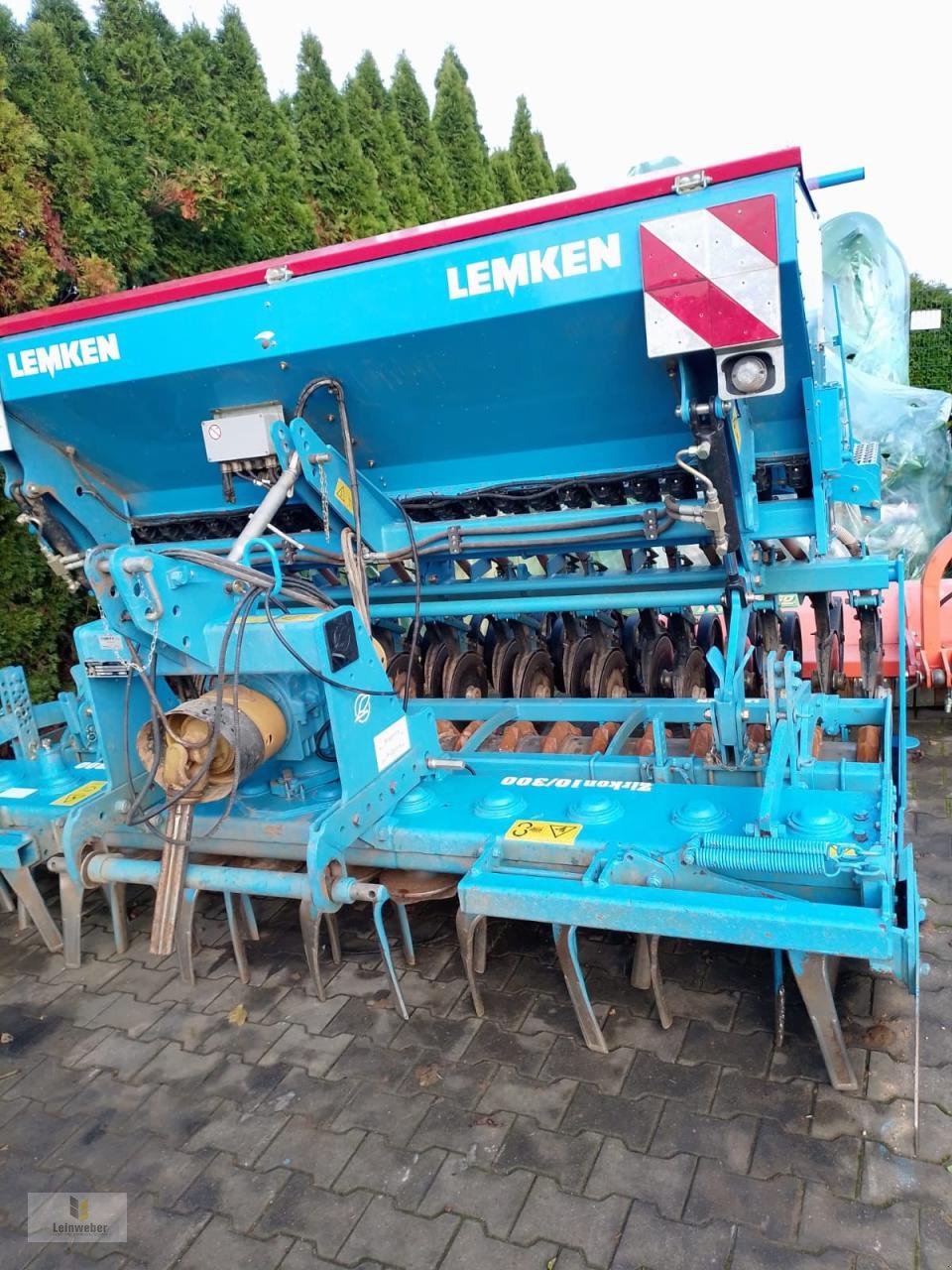 Kreiselegge des Typs Lemken Zirkon 10 300 und Saphir 7, Gebrauchtmaschine in Neuhof - Dorfborn (Bild 2)