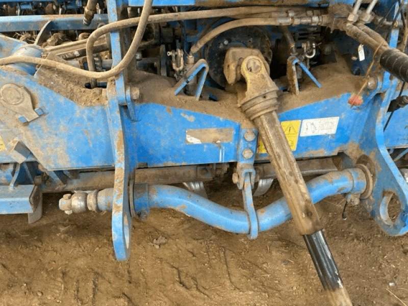 Kreiselegge tipa Lemken ZIRKON 10 450 K REPLIABLE, Gebrauchtmaschine u PONTIVY (Slika 4)