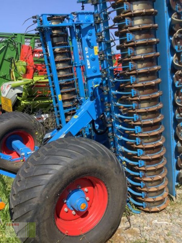 Kreiselegge van het type Lemken ZIRKON 12 MIT FAHRWERK, Gebrauchtmaschine in Gollhofen (Foto 5)