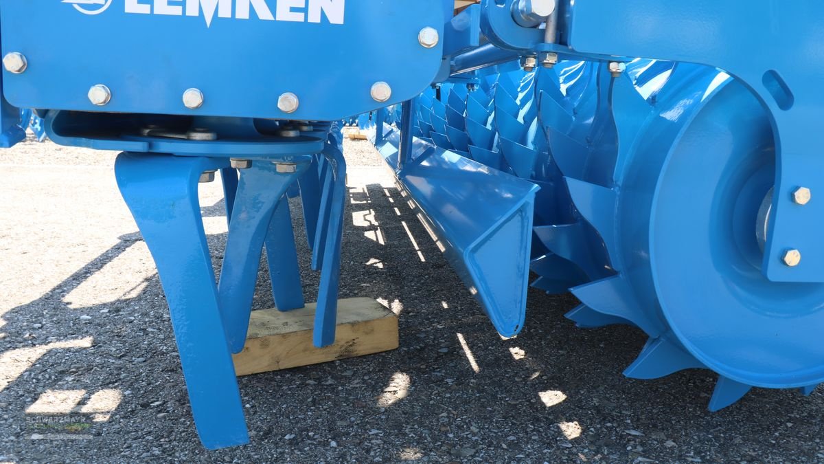 Kreiselegge of the type Lemken Zirkon 8/300 ZWP, Vorführmaschine in Gampern (Picture 6)