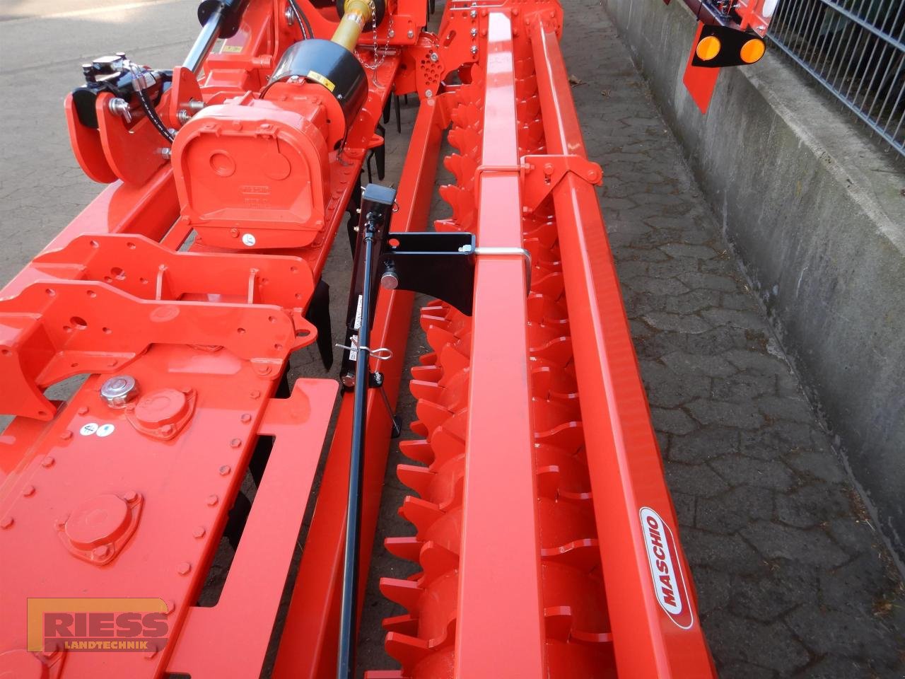 Kreiselegge tip Maschio AQUILA-CLASSIC 6000, Neumaschine in Homberg (Ohm) - Maulbach (Poză 7)