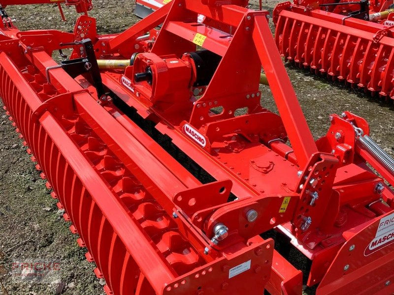 Kreiselegge of the type Maschio DC-Classic 3000 SCM, Neumaschine in Bockel - Gyhum