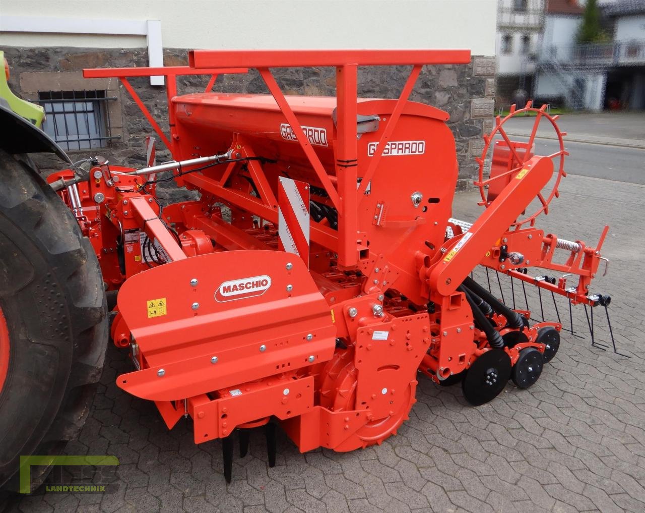 Kreiselegge от тип Maschio DM-CLASSIC 3000 SCM  DAMA 300 24 Corex+, Neumaschine в Homberg/Ohm - Maulbach (Снимка 1)