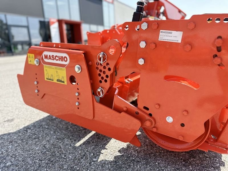 Kreiselegge du type Maschio FALCO SUPER 5000 Kreiselegge klappbar, Neumaschine en St. Marienkirchen (Photo 11)