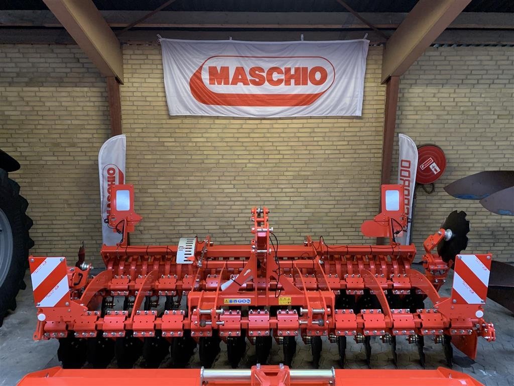 Kreiselegge del tipo Maschio Veloce 4 Mtr Veloce  m/ U-Ringsvalse Ø560MM  TILBUD, Gebrauchtmaschine en Viborg (Imagen 5)