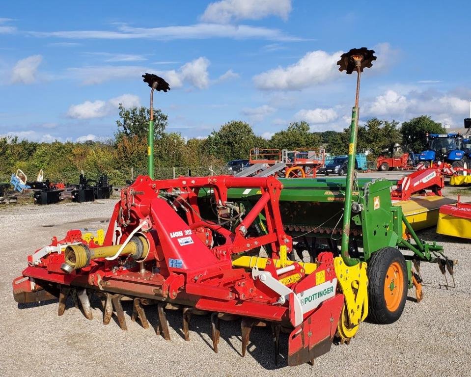 Kreiselegge del tipo Pöttinger LION 302, Gebrauchtmaschine en Montauban (Imagen 1)