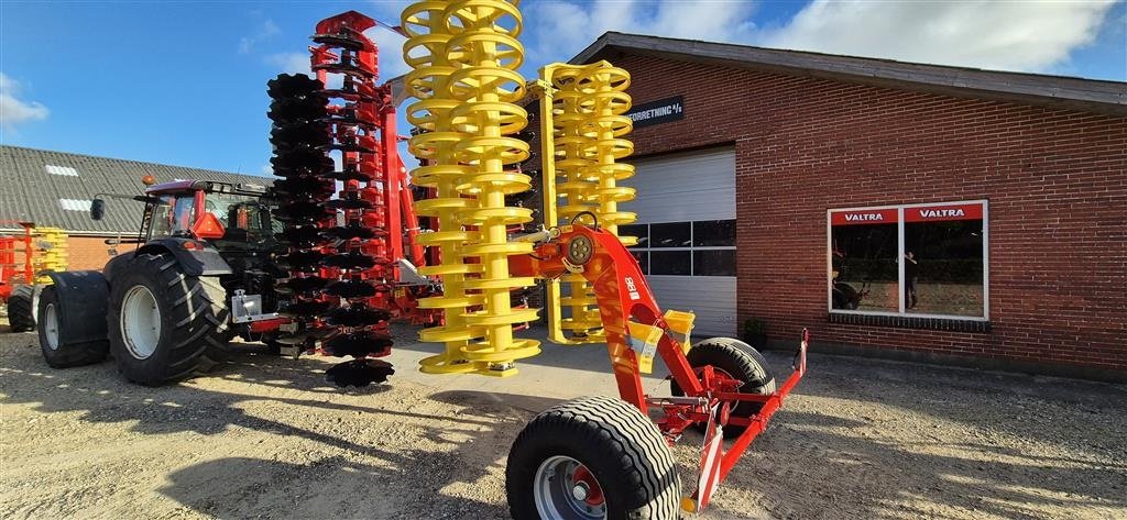 Kreiselegge van het type Pöttinger Terradisc 6001 T, Gebrauchtmaschine in Ringkøbing (Foto 5)