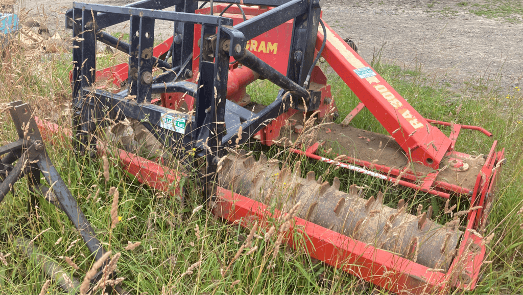 Kreiselegge des Typs Sonstige 3 M, Gebrauchtmaschine in TREMEUR (Bild 3)