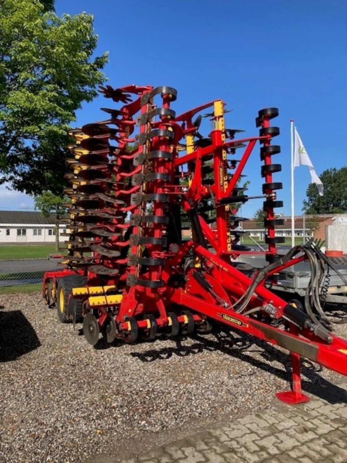 Kreiselegge du type Väderstad CARRIER XL 825, Gebrauchtmaschine en Videbæk (Photo 1)