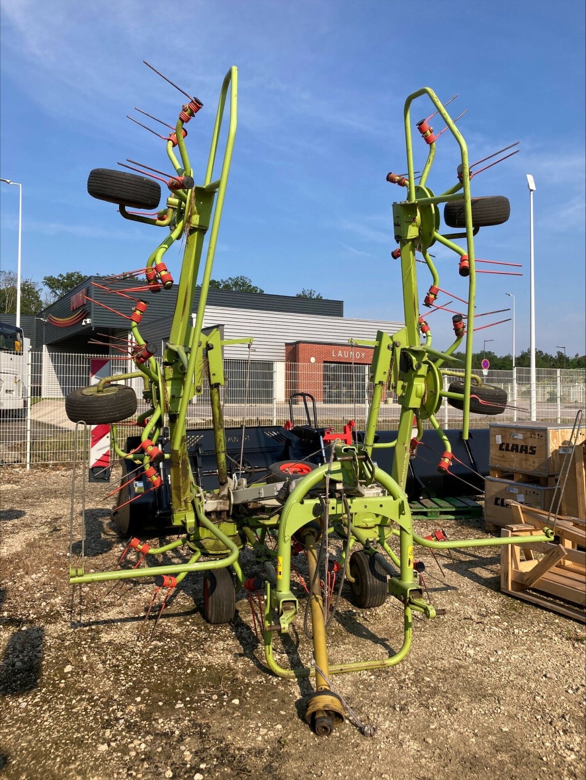 Kreiselheuer del tipo CLAAS CLAAS VOLTO 670 H, Gebrauchtmaschine en CHEMINOT (Imagen 1)