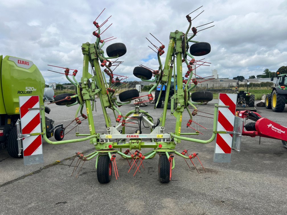 Kreiselheuer du type CLAAS Faneur VOLTO 870 Claas, Gebrauchtmaschine en Aubiet (Photo 5)