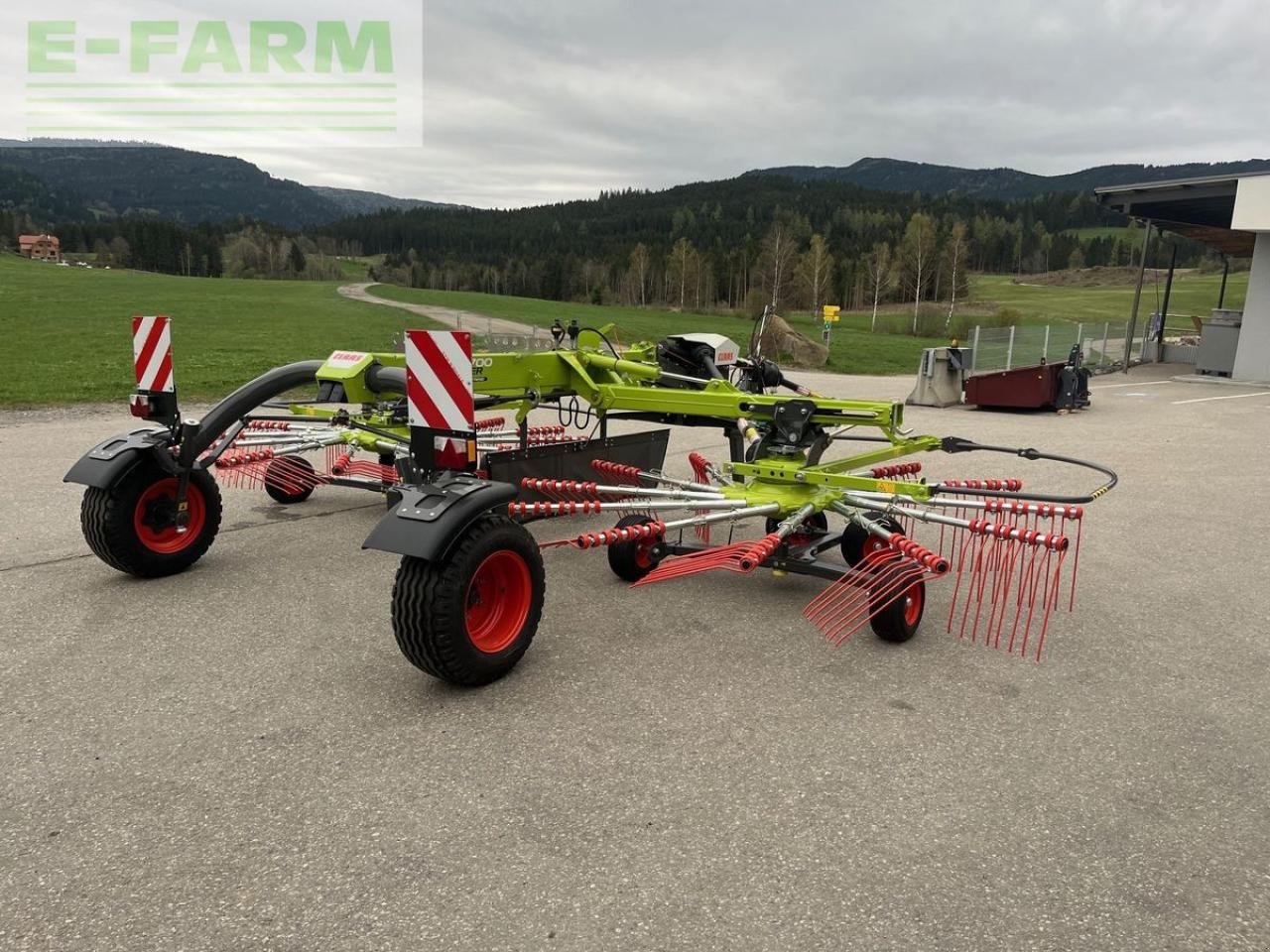 Kreiselheuer van het type CLAAS liner 2700 trend, Gebrauchtmaschine in MÜHLEN (Foto 5)