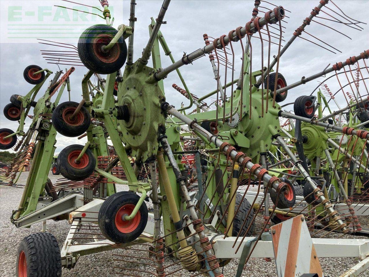 Kreiselheuer от тип CLAAS LINER 3000, Gebrauchtmaschine в CIRENCESTER (Снимка 5)